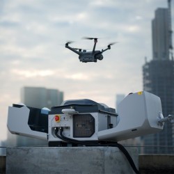 DJI Matrice 4D : drone professionnel compact DJI Enterprise pour surveillance autonome, sécurité de site et inspection automati