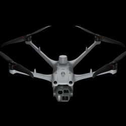 Drone DJI Matrice 4D compatible DJI Dock 3 en vol